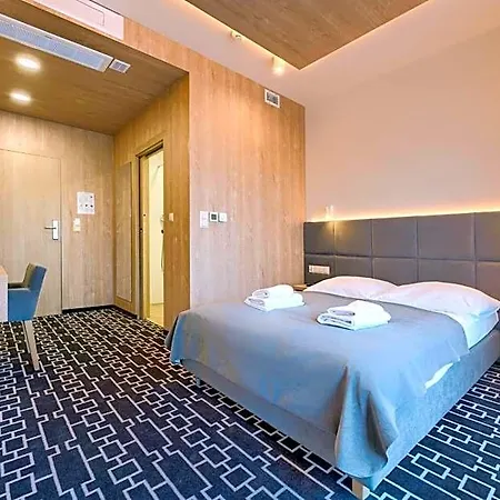 Wena Otel Psary (Trzebnica)